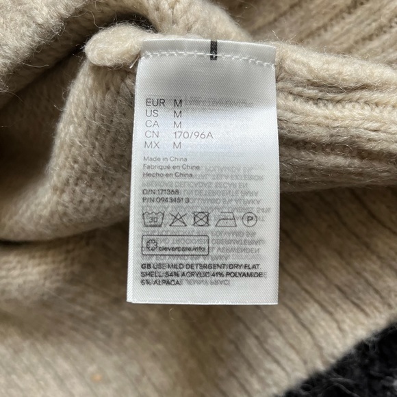 Alpaca blend tunic sweater from H & M - Picture 3 of 3